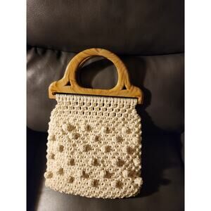 Vtg 60 70 Bohemian Crochet Macrame' Creme White Marble Lucite Handle Tote